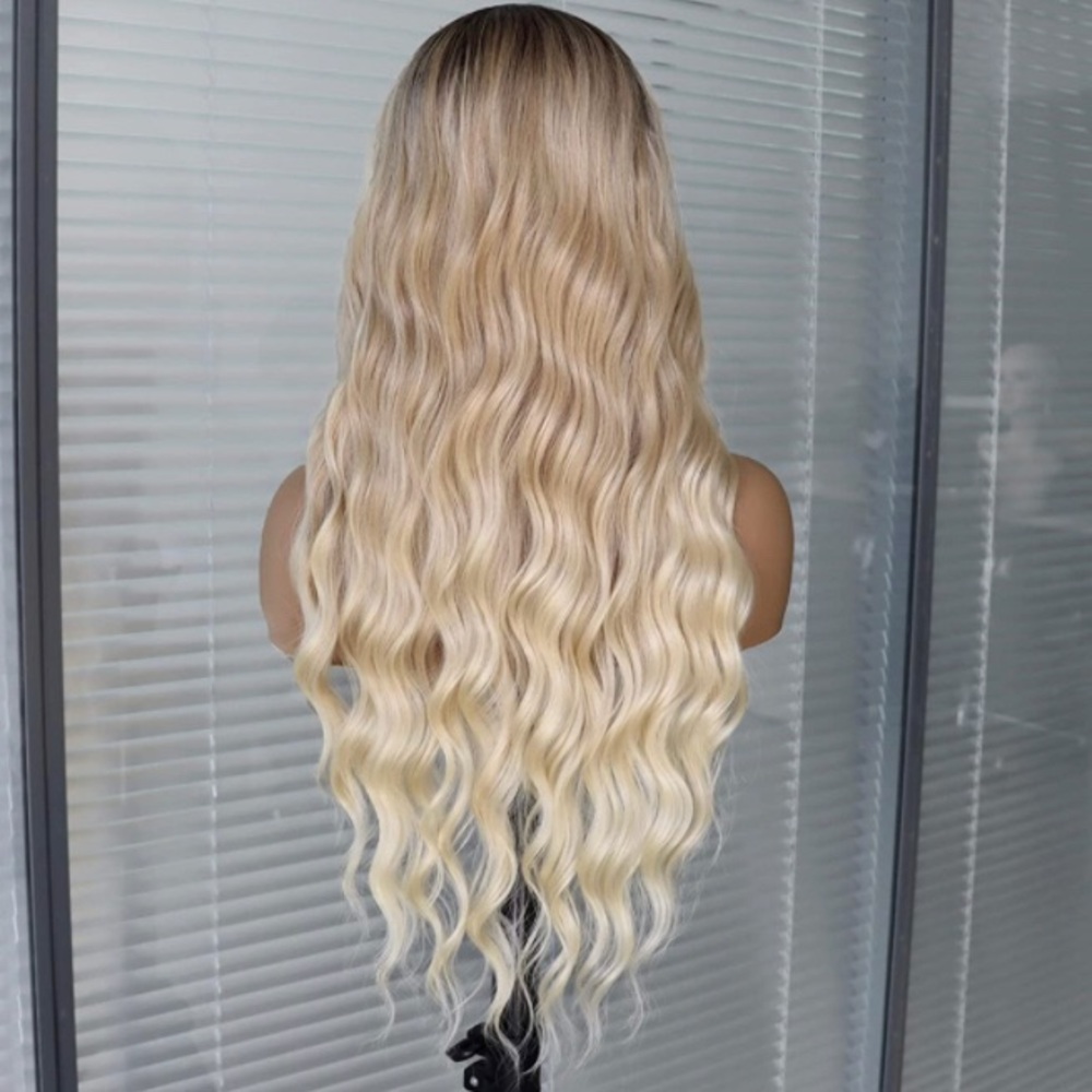 Long blonde ombré lace front wig